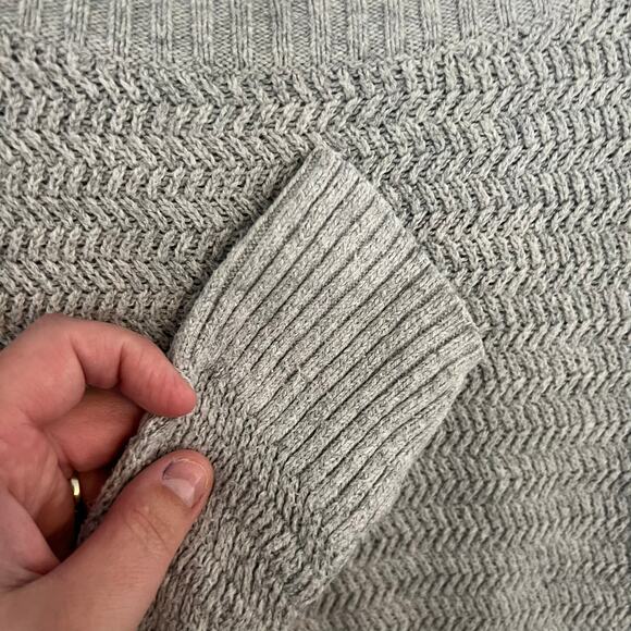 Ann Taylor LOFT Mediumweight Gray Textured Sweater Size Large - Picture 3 of 7